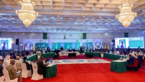 Niger: l'Union Africaine appuie la CEDEAO, qui accentue la pression sur la junte