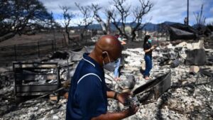 Au moins 89 morts dans les incendies à Hawaï, les autorités très critiquées