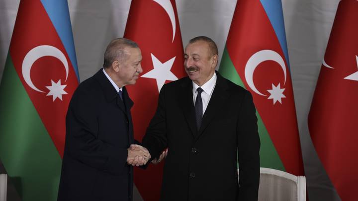La Turquie appelle l'Arménie à éviter toute "provocation" concernant la route de Lachin