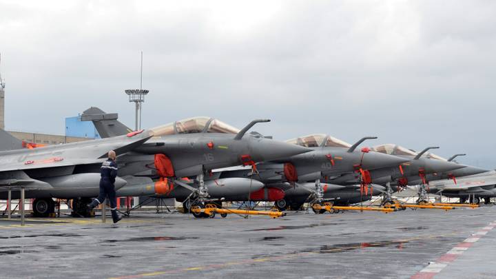 Niger: la France dément avoir demandé à l'Algérie d'utiliser son espace aérien