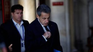 Financement libyen présumé: Nicolas Sarkozy sera jugé en 2025