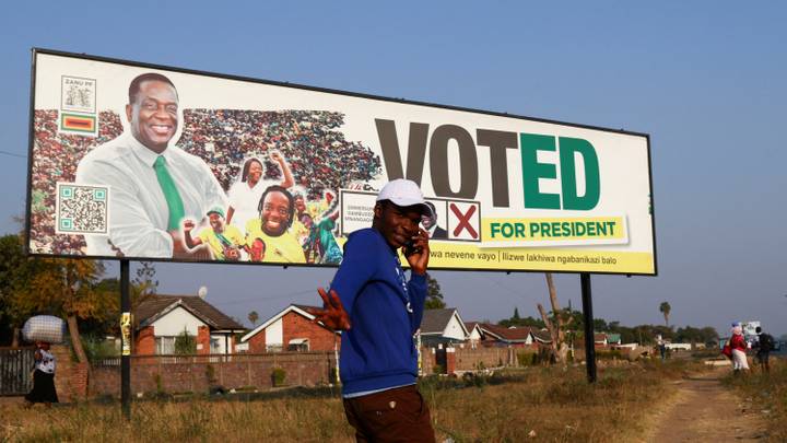 Présidentielle au Zimbabwe: Mnangagwa réélu, l’opposition conteste