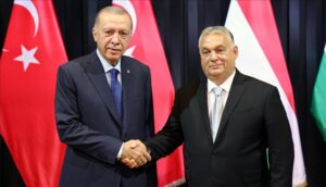 Erdogan et Orban discutent des questions bilatérales et régionales