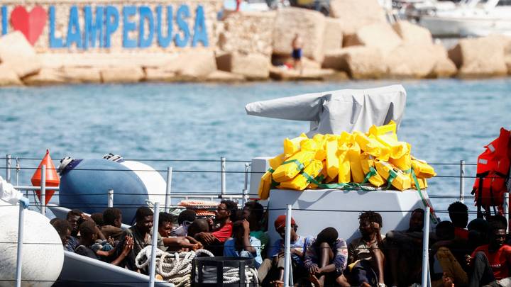 A Lampedusa, une "submersion migratoire" en trompe-l'oeil