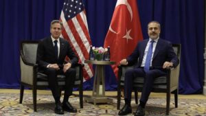 Le ministre turc des Affaires étrangères a rencontré le secrétaire d'État américain