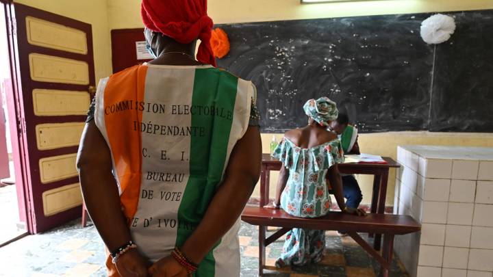 Elections locales en Côte d'Ivoire: un test avant la présidentielle de 2025