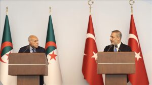 Ahmed Attaf : "Les relations entre la Türkiye et l'Algérie sont en plein essor"