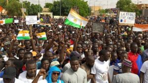 La France n'est "pas dans une logique de quitter le Niger" selon le ministre nigérien de l'Intérieur