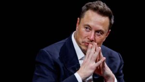 Elon Musk fait disparaître les titres des articles de presse partagés sur X