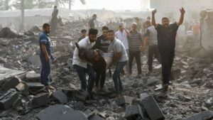 Frappes israéliennes nocturnes sur Gaza, le conflit fait plus de 2000 morts en 5 jours