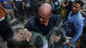 Gaza: Israël tue 400 Palestiniens en une nuit