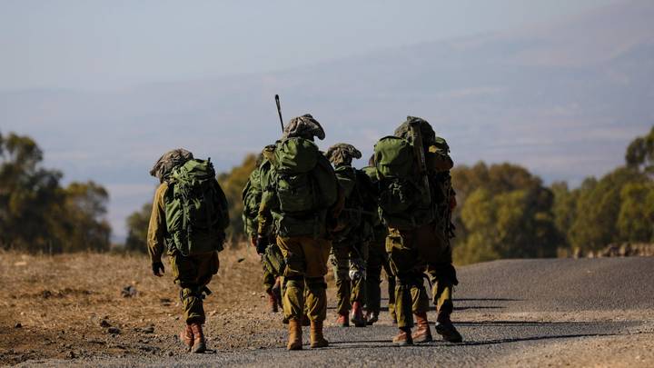 Des avions israéliens frappent la Syrie "après des tirs" sur le Golan annexé