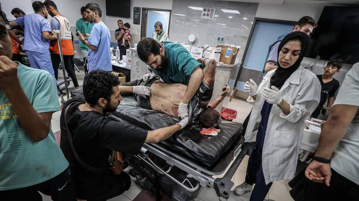 Hôpital Al Shifa: des milliers de Palestiniens coincés, Biden appelle Israël à sa protection