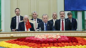 Erdogan: "Le monde turc unifié contribuera à ouvrir la voie à une paix durable dans le conflit israélo-palestinien"