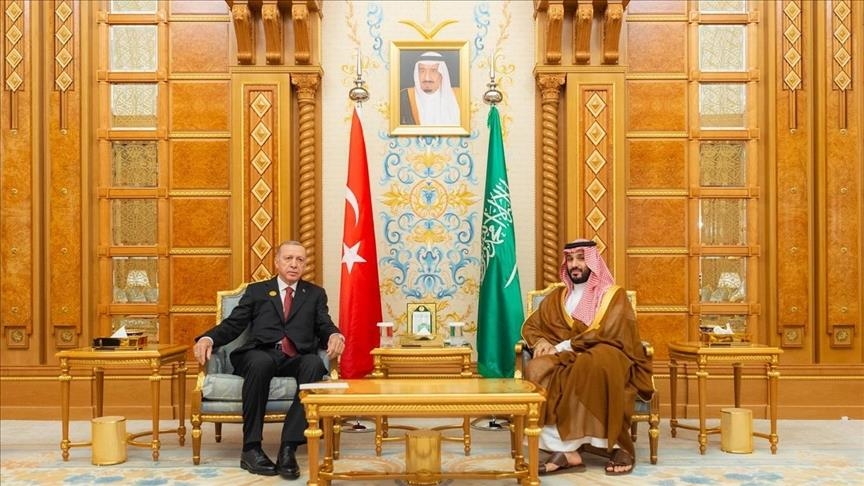 Le président Erdogan s'entretient avec le prince héritier saoudien Mohammed ben Salmane à Riyad